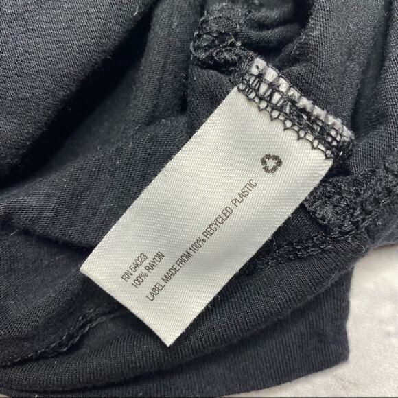 Gap Pure V-neck in Black - Picture 4 of 6